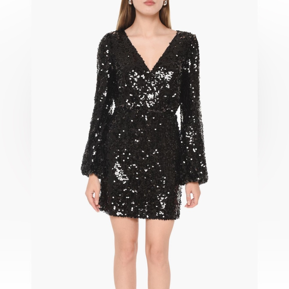 Wayf Black Carrie Long Sleeve Sequin Mini Dress V‎ Neck Lined Size Medium